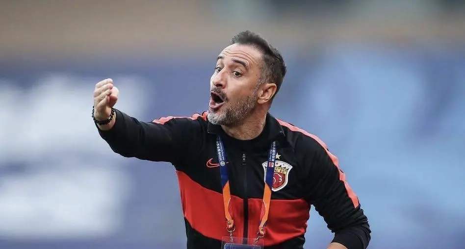 kaiyun-密尔沃基雄鹿训练开放日；国际比赛日遗憾出局引欢呼；亚冠在即；更衣室氛围转暖的简单介绍