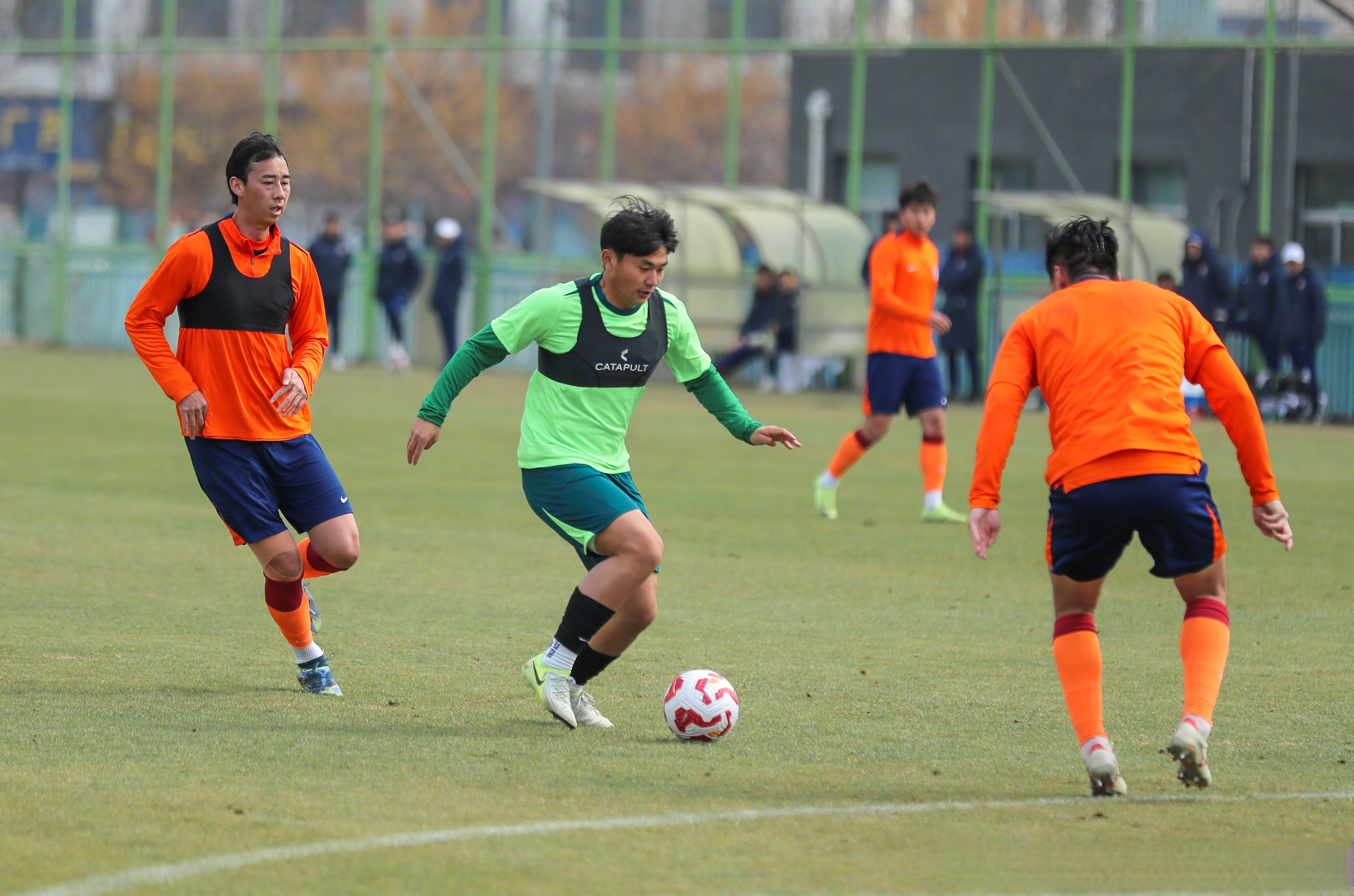 开云-关于赛后体能课后，切尔西篮板制胜备战葡超，底气十足，年轻球员得到机会的信息