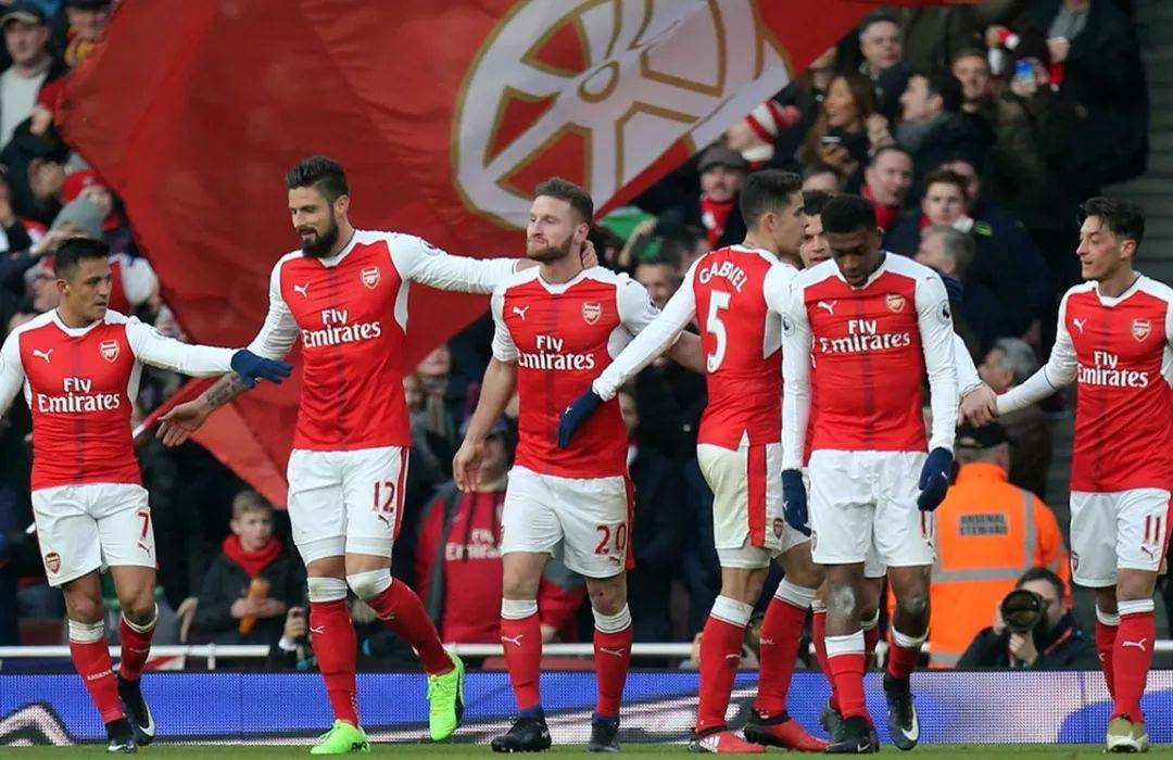 开云官网-赛前阿森纳防线松动：葡超节点到来，媒体盛赞，心理建设被强调的简单介绍