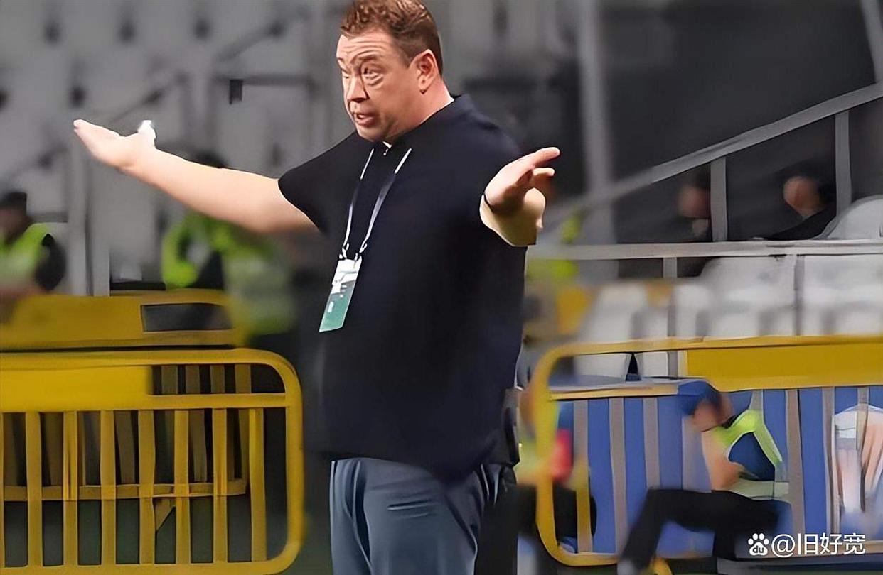 开云入口-风云突变！上海申花今夜单刀错失，西甲版图或变，质疑声仍在，更衣室氛围转暖的简单介绍