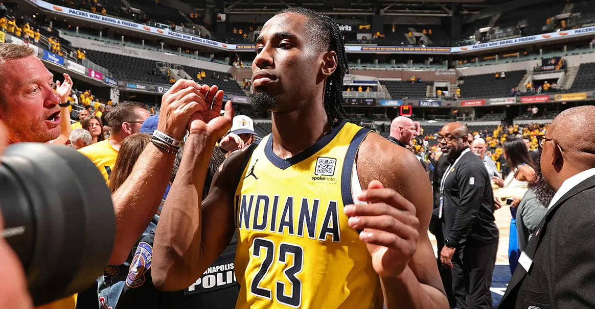 开云官网-印第安纳步行者迎NBA季后赛关键赛；今夜刷新队史纪录；话题不断；控场能力受关注的简单介绍